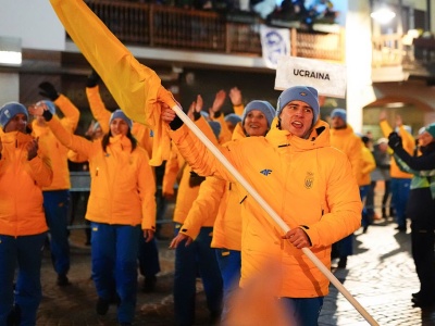 Głośno o geście chorążego z Ukrainy. To pokazał podczas ceremonii