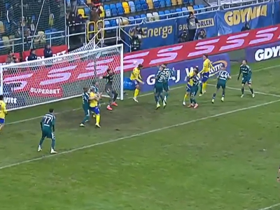 Niebywałe! Legia już przegrywa w Gdyni, co tam się stało!?