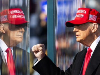 Departament Stanu planuje finansowanie instytucji powiązanych z MAGA w Europie