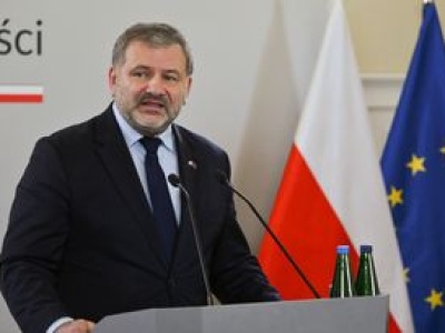 Rzeczniczka potwierdza. Wiadomo, co z mandatem dla Żurka