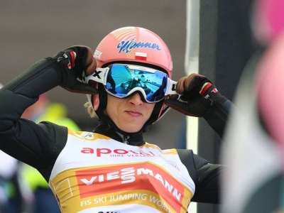 Skoki narciarskie: Dawid Kubacki na podium Pucharu Kontynentalnego w Kranju!
