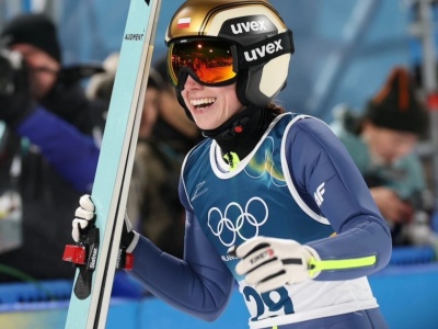 Świetny występ Anny Twardosz na olimpijskiej skoczni we włoskim Predazzo. Polka w TOP10