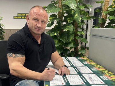 Mariusz Pudzianowski kończy 49 lat! Legenda strongmanów i gwiazda KSW wciąż w fenomenalnej formie!