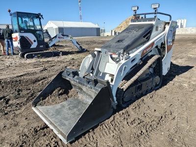 Chcesz kupić miniładowarkę? Przeczytaj, zanim kupisz, podpowiadamy jak wybrać najlepszą