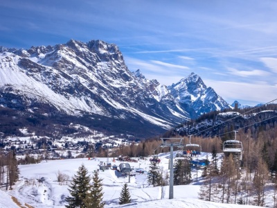 Świat śledzi zmagania sportowców w Dolomitach. Co o nich wiesz?