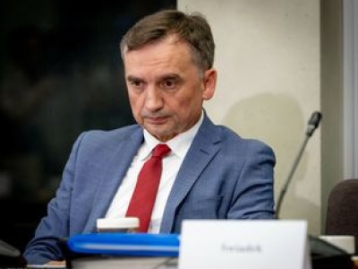 List gończy za Ziobrą. Rzecznik prokuratury wyjaśnia