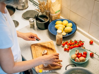 Produkty, które zwiększają produkcję kolagenu. Wśród nich polski przysmak