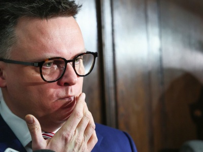 Hołownia w oczach Polaków. Nowy sondaż jak cios prosto w twarz, takich wyników nie było od dawna