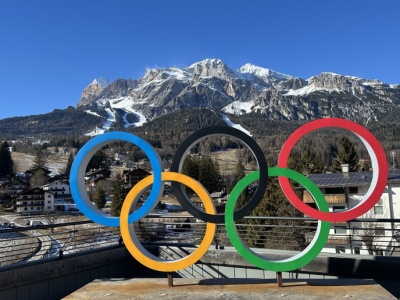 Olimpijski spór o stroje. PKOl ujawnia kwoty, 4F pod ostrzałem