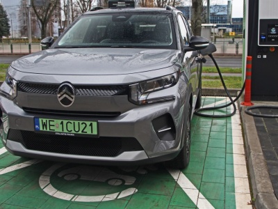 Stellantis odwraca się od elektryków. Zmiana planów pochłonie prawie 100 mld zł