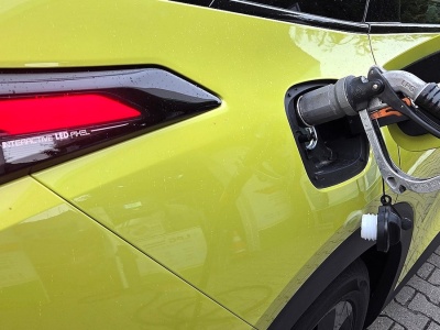 To nie elektryk jeździ najtaniej. Polacy masowo wracają do LPG