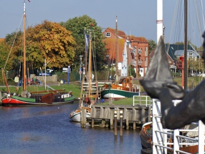 Pozornie senna miejscowość skrywa imprezowe zaplecze. W tych trzech portach bawią się turyści