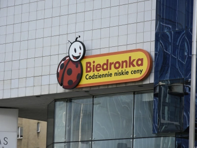 Pracownicy Biedronki nie otrzymają premii! Wiemy dlaczego