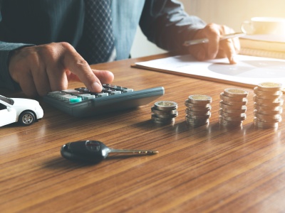 Dodatek za rezygnację z auta służbowego jest kosztem podatkowym