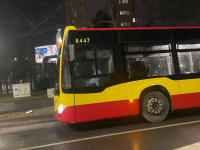 Zawód deficytowy, ale coraz bardziej się opłaca. Tyle zarabiają kierowcy i motorniczowie