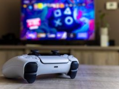 PlayStation 6 z nietypową konfiguracją pamięci RAM. Nowe informacje w sieci