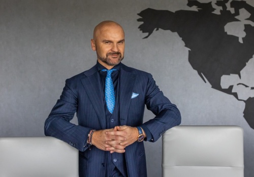 Brzoska wycofuje InPost z giełdy. Kurs wystrzelił o 14 proc.