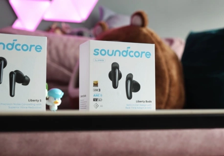 Soundcore Liberty Buds – recenzja. Pierwsze słuchawki douszne, które mają sens?