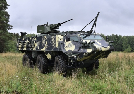 Nowy partner w produkcji fińskich transporterów