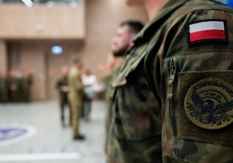 Setki tysięcy ataków na wojskowe sieci. MON podał liczby