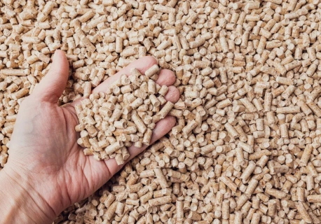 Brakuje pelletu w całej Polsce. Rolnicy z kotłami zostają bez wyjścia?