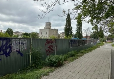 Wrocław zyska akademik z tarasami i salami kinowymi dla studentów. Zbudują go Holendrzy