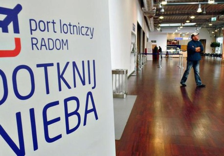 Nowa strategia lotniska w Radomiu: loty czarterowe i niskokosztowe oraz cargo i MRO