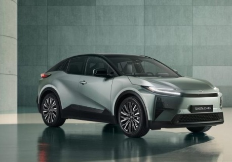 Nowa Toyota C-HR+ 2026 wchodzi na polski rynek. Specyfikacja i ceny elektrycznego crossovera