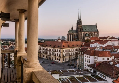 Tylu Polaków w 2025 roku odwiedziło Czechy. Przed nami tylko jeden kraj