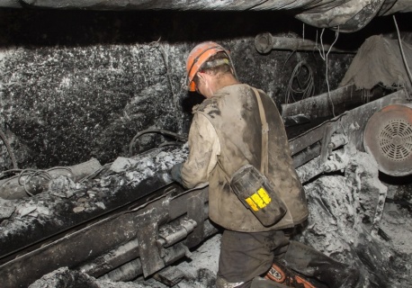 Tysiące osób stracą pracę. Polska Grupa Górnicza tnie zatrudnienie