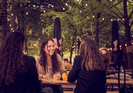 ChatGPT pozwoli sprawdzić, kto z twoich znajomych też z niego korzysta. Żeby jeszcze lepiej rozumiał, kim jest wredna Pati z biura