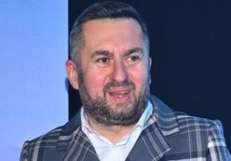 Norbi został zapytany o kobiety i nabrał wody w usta. Reakcja mówi wszystko