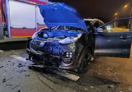 Lublin: Było czerwone, jednak wjechał na skrzyżowanie. Audi zderzyło się z Kią