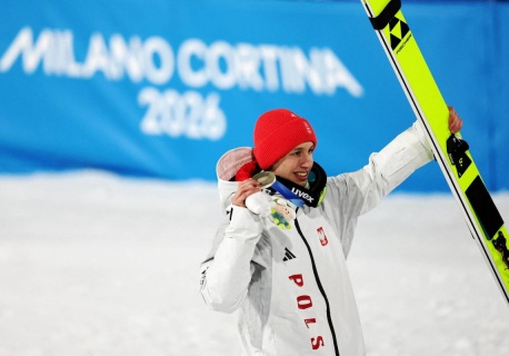 Srebrny medal Tomasiaka, a tu takie słowa Włochów o polskich skokach. 