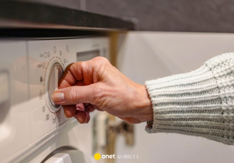 Funkcja szybkiego prania oszczędza czas. Kiedy faktycznie warto jej użyć?