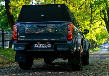 Isuzu D-Max Arctic - test. Chłodno było mi tylko w dłonie