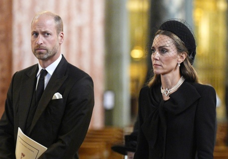 Kate i William przerywają milczenie. Takiego oświadczenia jeszcze nie było