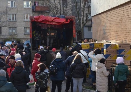 Cztery lata wojny. Caritas nieprzerwanie wspiera Ukrainę