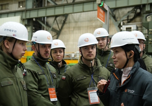 Podchorążowie z wizytą w Korei