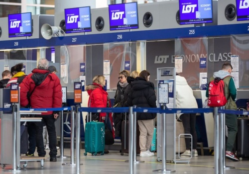 Rozwój lotniska Warszawa-Radom. Pasażerowie na bok, czas na walkę o przetrwanie