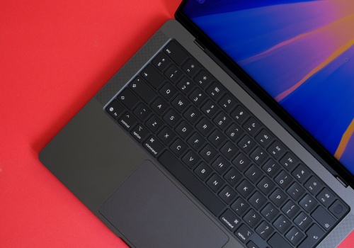 Apple M5 Pro i M5 Max mogą być tym samym chipem – sugeruje przeciek