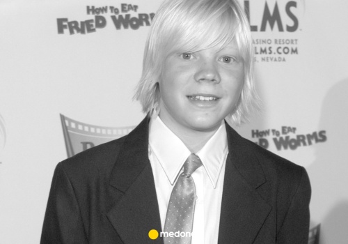 Blake Garrett zmarł w wieku 33 lat. Przyczyna śmierci? Mama aktora zabrała głos