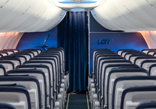 LOT zaprezentował nowy wygląd kabin w MAX-ach i Dreamlinerach (FOTO)