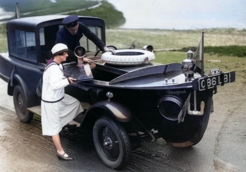 Peugeot, który chciał być samochodem i łodzią jednocześnie