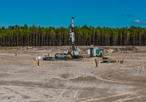 Drzewa wycięte, czas na budowę elektrowni. PEJ poinformowało o planach