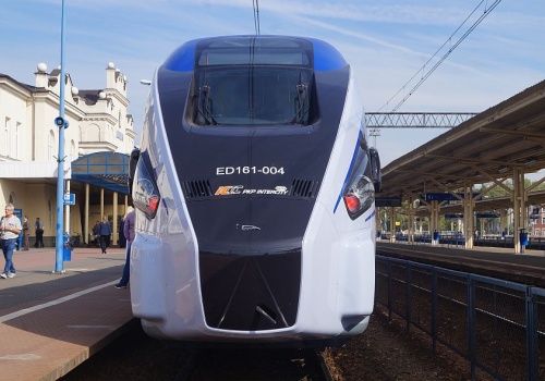 Koniec z przesiadkami. Wracają bezpośrednie pociągi między Lublinem a Krakowem