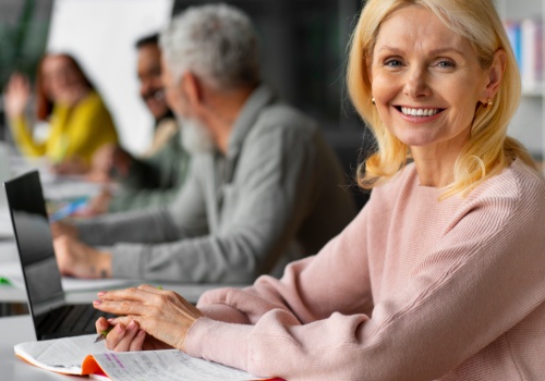 Pokoleniowa przepaść. To seniorzy są liderami cyberbezpieczeństwa