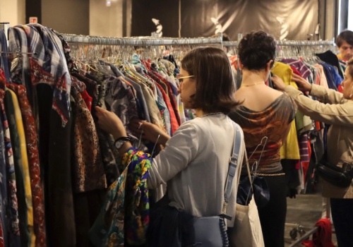 Rynek second hand nabiera rozpędu. Rośnie liczba sklepów