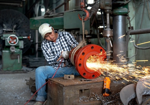Emerytura pomostowa to prezent od państwa, na którym łatwo stracić