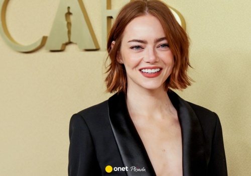 Emma Stone zachwyciła na oscarowym lunchu. Dekolt do pępka zrobił furorę